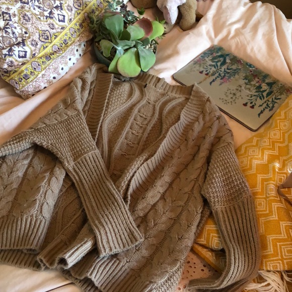Vintage Sweaters - brown cable knit open cardigan